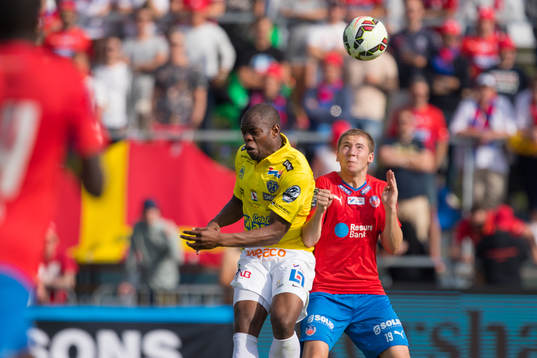 Falkenbergs Hakeem Araba och Helsingborgs Darijan Bojanic