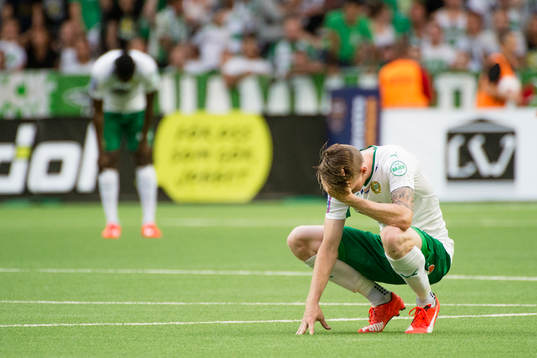 Hammarbys Birkir Már Saevarsson deppar