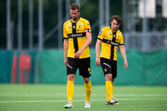 Frej Täbys Johannes Gustafsson och Adam Gradén ser