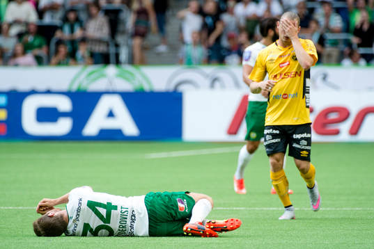 Hammarbys Måns Söderqvist har ont
