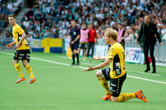 Elfsborgs Simon Lundevall deppar