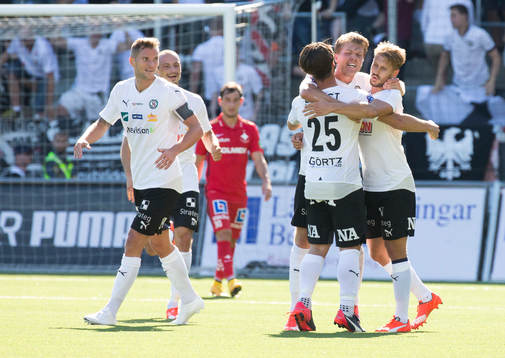 Örebros Erik Moberg kramas om