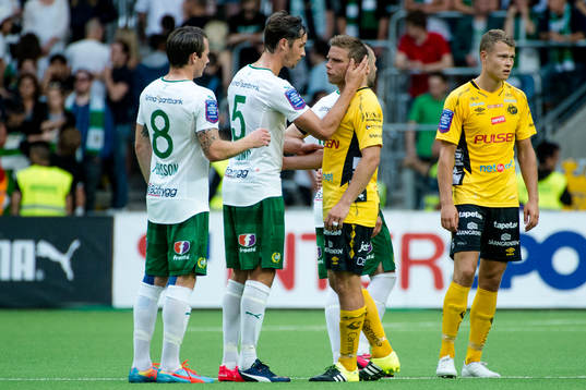 Hammarbys Philip Haglund och Elfsborgs Anders Svensson i