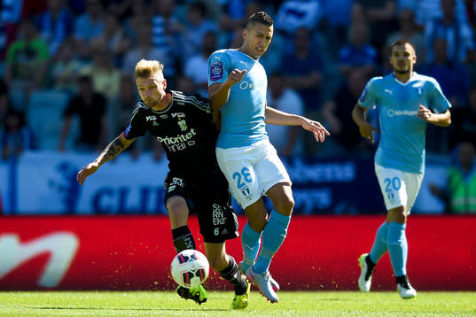 Malmö FFs Nikola Djurjic och IFK Göteborgs Sebastian