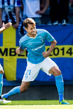 Malmö FFs Kari Arnason jublar