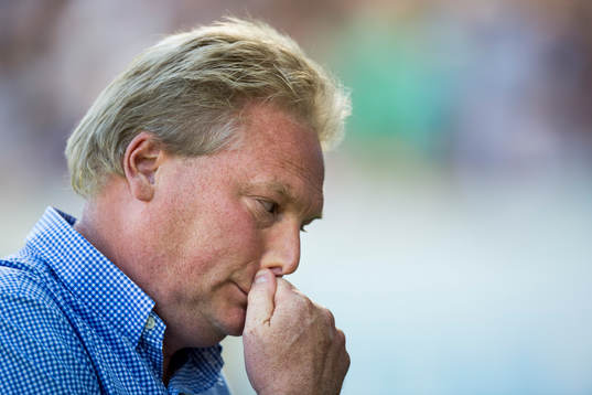 IFK Göteborgs tränare Jörgen Lennartsson deppar