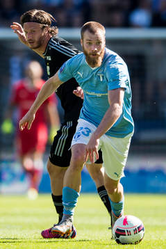 Malmö FFs Jo Inge Berget och IFK Göteborgs Gustav Svensson