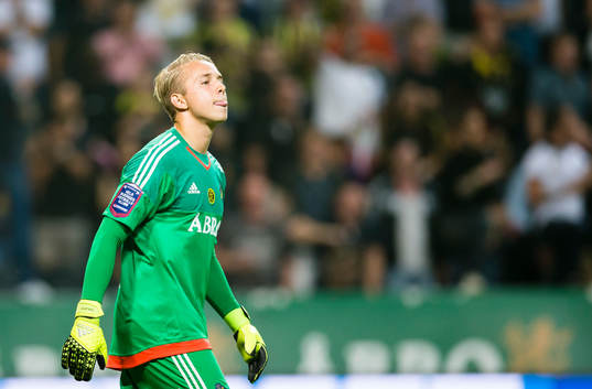 s målvakt Patrik Carlgren
