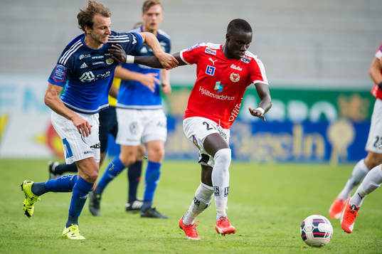 Sundsvalls Lars Gerson och Kalmars Papa Alioune Diouf