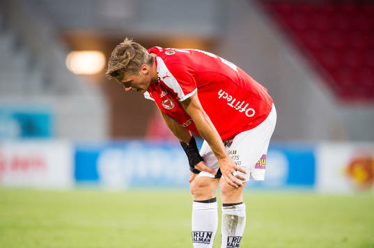 Kalmars Viktor Elm deppar