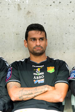 GAIS Francisco Wagsley Rodrigues de Sousa på bänken innan
