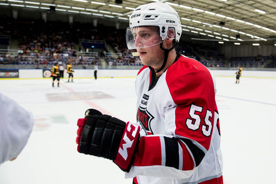 Malmö Redhawks Johan Björk jublar