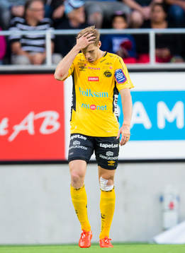 Elfsborgs Niklas Gunnarsson ser deppig ut