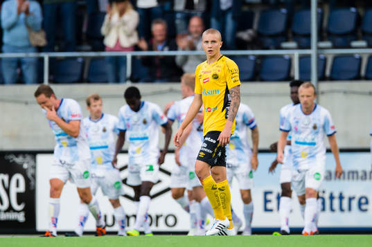 Elfsborgs Sebastian Holmén ser deppig ut