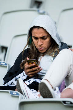 Rosengårds Marta Viera Da Silva på läktaren