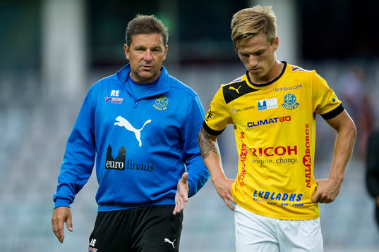 Lunds tränare Georg "Rossi" Eterovic deppig ihop med