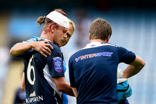 Gefles Jesper Florén blev huvudskadad