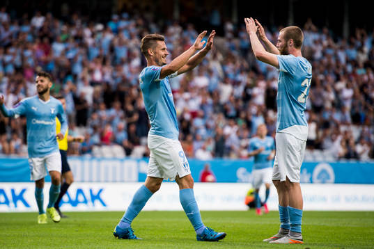 Malmö FFs Markus Rosenberg jublar ihop med Jo Inge Berget