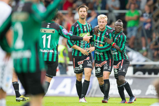 Varbergs Mats André Kaland jublar
