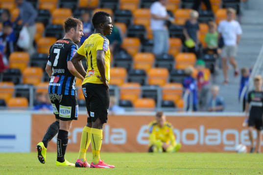 Mjällbys Ibrahim Teteh Bangura  deppar