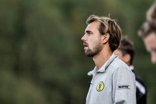 Frej Täbys tränare Bartosz Grzelak