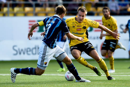 Elfsborgs Viktor Prodell och Djurgårdens Emil Bergström
