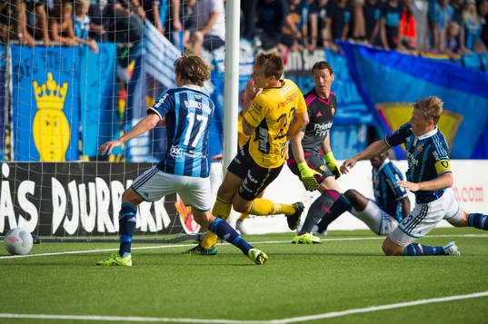 Elfsborgs Viktor Prodell gör 1-0