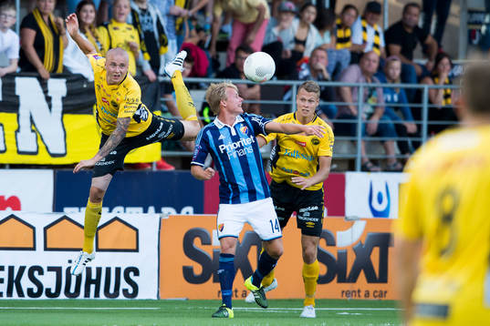Kamp mellan Djurgårdens Elliot Käck