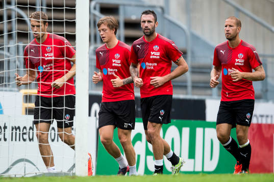Frederik Helstrup Jensen, Alexander Achinioti Jönsson,