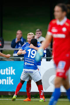 Åtvidabergs Andreas Dahlén jublar