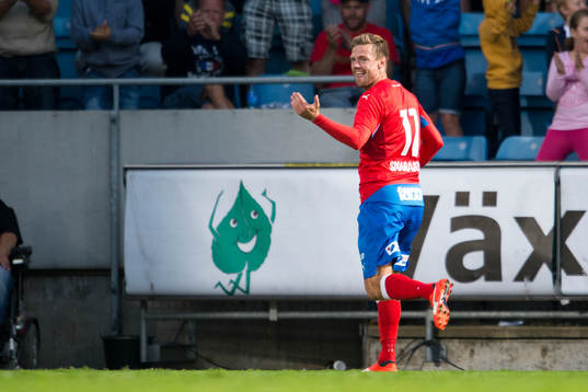 Helsingborgs Arnór Smárason jublar