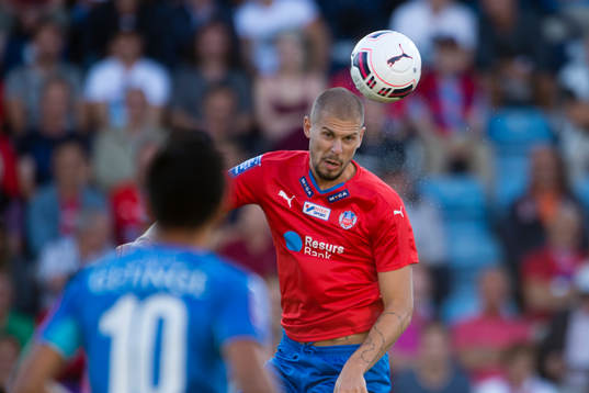 Helsingborgs Robin Simovic nickar