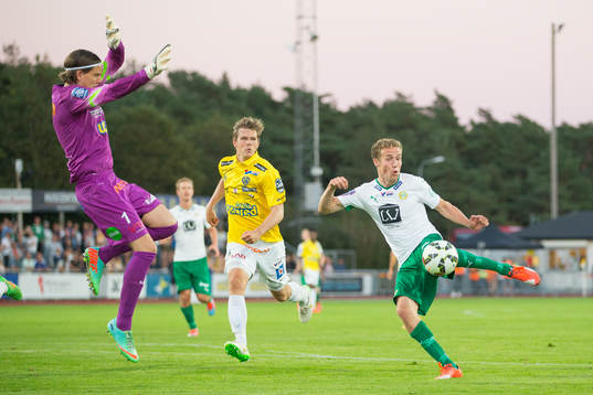 Hammarbys Fredrik Torsteinbö gör 1-0
