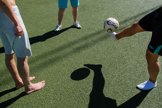 Det spelas fotboll i Vasaparken