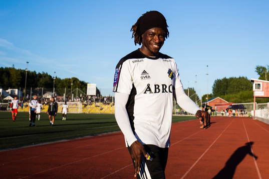 s Mohamed Bangura