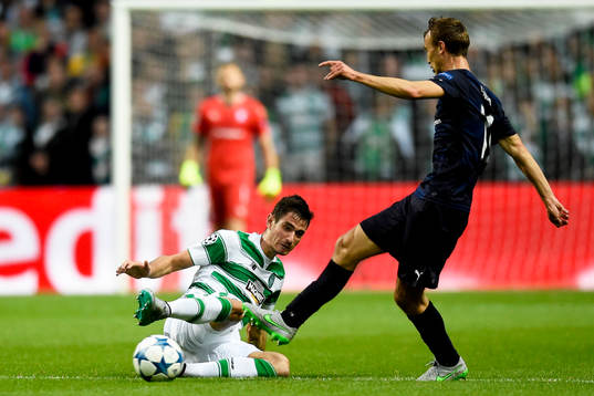 Celtics Nir Biton och Malmö FFs Magnus Wolff Eikrem