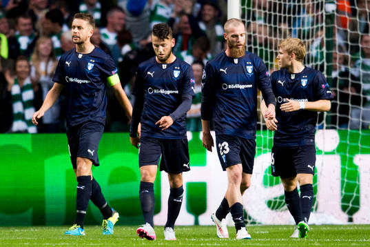 Malmö FFs Kari Arnason, Erdal Rakip Jo Inge Berget och