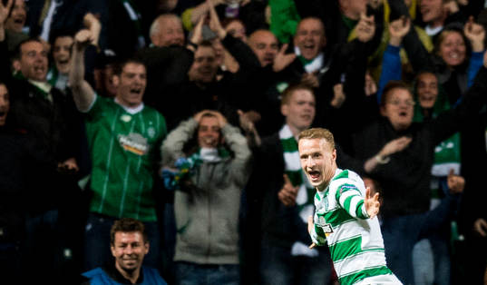 Celtics Leigh Griffiths jublar