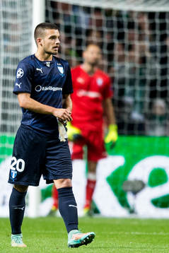 Malmö FFs Vladimir Rodic deppar