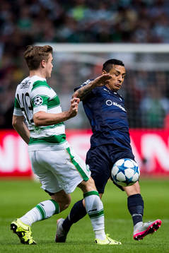 Celtics James Forrest och Malmö FFs Yoshimar Yotún