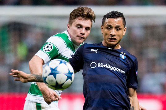 Celtics James Forrest och Malmö FFs Yoshimar Yotún