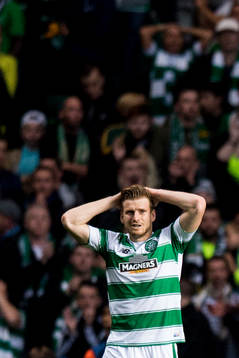 Celtics Stuart Armstrong deppar