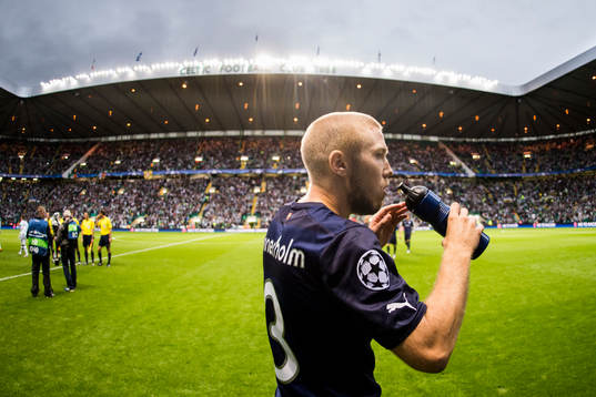 Malmö FFs Anton Tinnerholm på Celtic Park