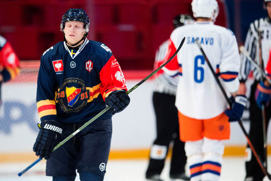 Djurgårdens Alexander Falk deppar