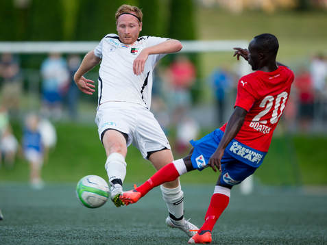 Lundens Olle Sjöberg mot Helsingborgs Emmanuel Boateng