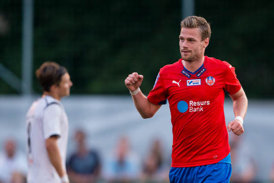 Helsingborgs Arnór Smárason jublar