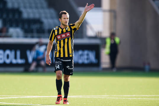 Häckens Martin Ericsson jublar