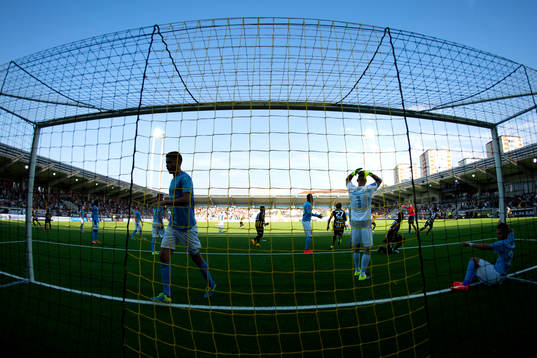 Malmö FFs målvakt Johan Wiland deppar
