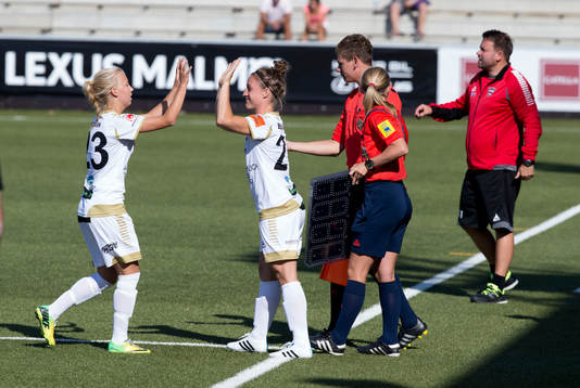 Rosengårds Joseé Belanger byts in