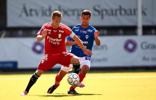 IFK Göteborgs Gustav Engvall och Åtvidabergs Mauricio
